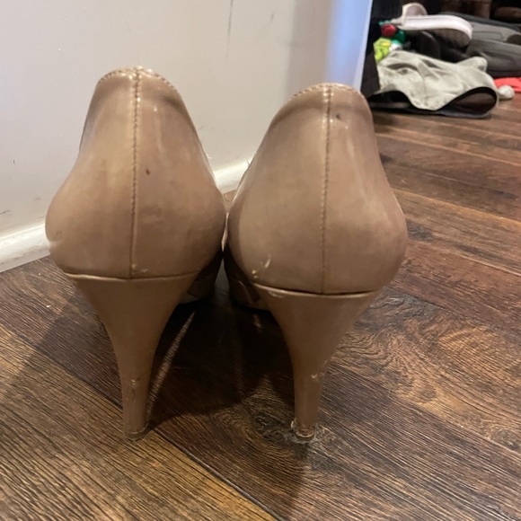 Enzo Angiolini Patent Nude Peep-Toe Heels - Picture 7 of 13